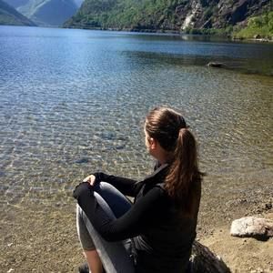 Meet your Posher, Anna